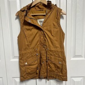 YMI Women's Sleeveless Utility Vest with Hood Brown Size S Casual